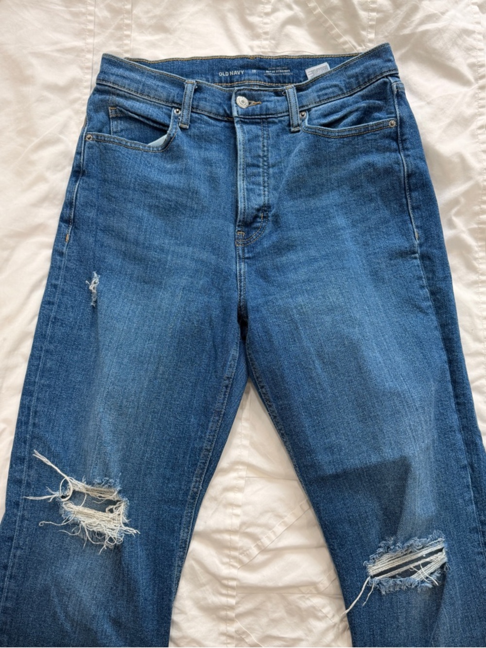 Old Navy High-Rise Distressed Blue Jeans